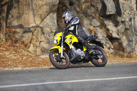 Xe máy nội địa Visitor Helios có phiên bản mới