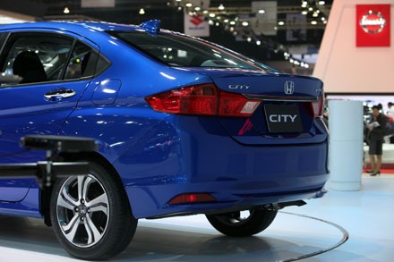 Honda City 2014 chính thức có mặt tại Đông Nam Á - 7 Normal