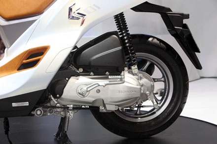 Honda ES 01 - Sự ngạc nhiên từ Thái Lan - 6 ... hoàn toàn tương đồng với Vison và Zoomer-X