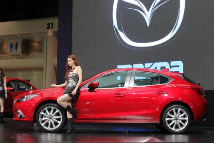 Mazda3 hoàn toàn mới có mặt tại Đông Nam Á - 7 Khoang lái phiên bản Mazda3 2014 tại Thái Lan