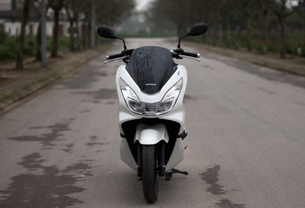 Honda PCX – Tận hưởng niềm vui trên những cung đường - 14 Honda PCX - Bộ ghế bành cho những cung đường dài