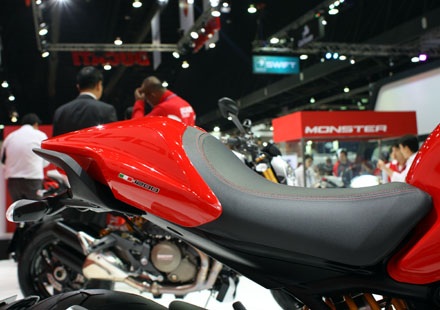 Ducati Monster 1200 - Chào châu Á - 8 Ducati Monster 1200 - Chào châu Á