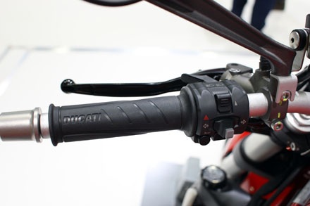 Ducati Monster 1200 - Chào châu Á - 10 Ducati Monster 1200 - Chào châu Á