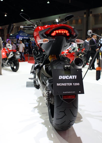 Ducati Monster 1200 - Chào châu Á - 12 Ducati Monster 1200 - Chào châu Á