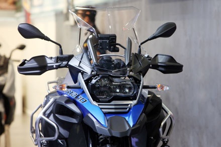 BMW R1200GS Adventure - Ước mơ của những kẻ thích phiêu lưu - 5 BMW R1200GS Adventure – Ước mơ của những kẻ thích phiêu lưu