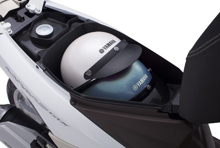 Yamaha Luvias Fi mới có giá từ 27,9 triệu đồng