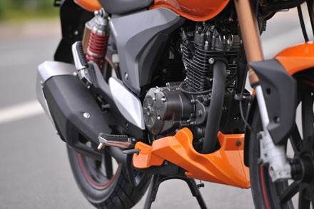 Benelli ra mắt phiên bản naked-bike mới - 5 Benelli ra mắt phiên bản naked-bike mới