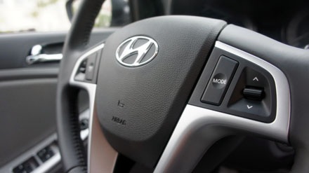 Hyundai Thành Công ra mắt phiên bản Accent mới - 5 Hyundai Thành Công ra mắt phiên bản Accent mới