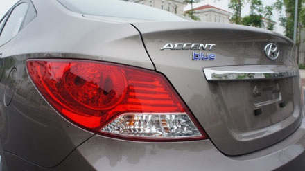 Hyundai Thành Công ra mắt phiên bản Accent mới - 9 Hyundai Thành Công ra mắt phiên bản Accent mới