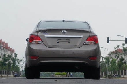 Hyundai Thành Công ra mắt phiên bản Accent mới - 11 Hyundai Thành Công ra mắt phiên bản Accent mới