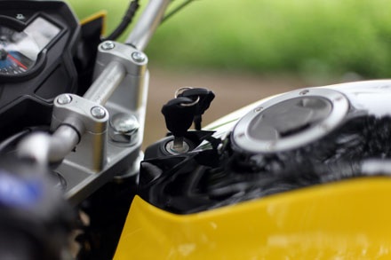 Visitor Helios 175: Nỗi niềm xe máy nội