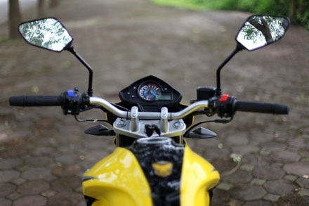 Visitor Helios 175: Nỗi niềm xe máy nội