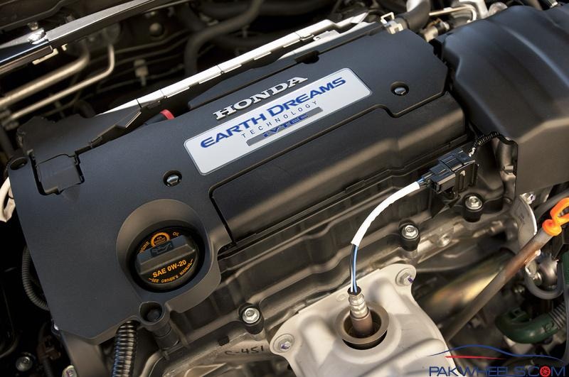 Honda Việt Nam sẽ tham gia vào mảng xe máy phân khối lớn? - 3 Honda CBR 1000 RR 2014