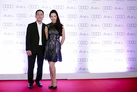 Linh Nga yểu điệu trong buổi ra mắt Audi A8L - 8 C