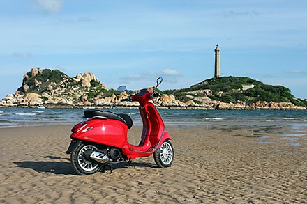 Vespa Sprint - Xe của dân phố? - 5 ... kể cả cách bố trí phím chức năng ɨai bên tay lái