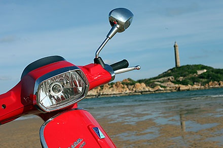 Vespa Sprint - Xe của dân phố? - 6 ... kể cả cách bố trí phím chức năng hai bên tay lái