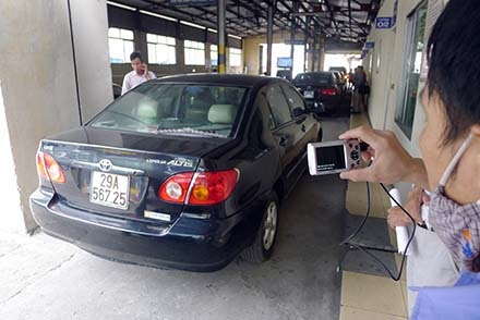 Vị trí các đăng kiểm viên chụp ảnh xe