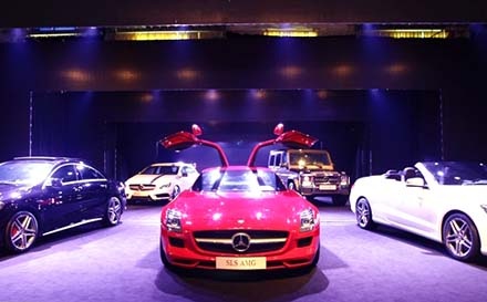 Khai mạc triển lãm của riêng MerceŤes-Benz