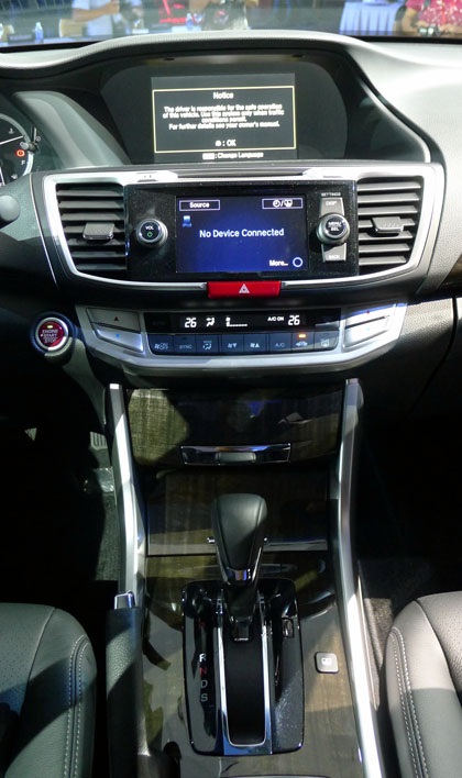 Honda Accord thế hệ thứ chín có mặt tại Việt Nam - 14 Việt Hưng