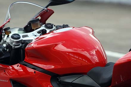 Ducati 899 Panigale tại Việt Nam có giá khoảng 577 triệu đồng - 30 Việt Hưng