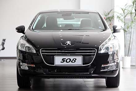 Các mẫu Peugeot
208 và 508 được áp dụng chế độ bảo hành 3 năm hoặc 100.000km.