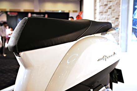 Yamaha Việt Nam ra mắt xe máy đầu tiên mang động cơ Blue Core - 5 Yamaha Việt Nam ra mắt xe máy đầu tiên mang động cơ Blue Core