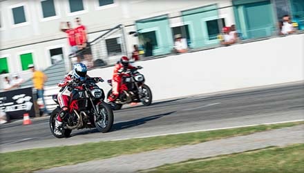 "Thánh lễ Đỏ" tại Misano World Circuit - 30 Một vài con số thống kê tại