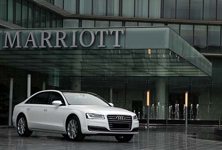 Bạn sẽ có gì, khi ngồi ghế sau Audi A8L?