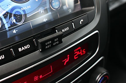 KIA Sorento diesel lần đầu tiên lắp ráp trong nước - 28 Như Phúc - Minh Thanh