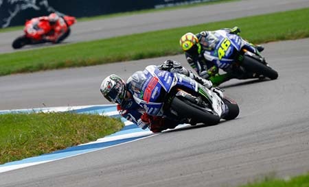 Chiến thắng nhẹ nhàng dành cho Marc Marquez