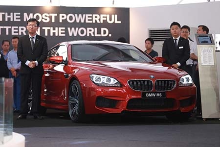 Chính thức ra mắt BMW X-series diesel tại Việt Nam - 1 Đến lượt BMW mở triển lãm riêng tại Hà Nội