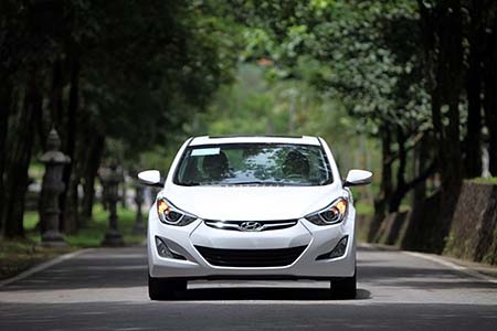 2014 Hyundai Elantra Review  Drive