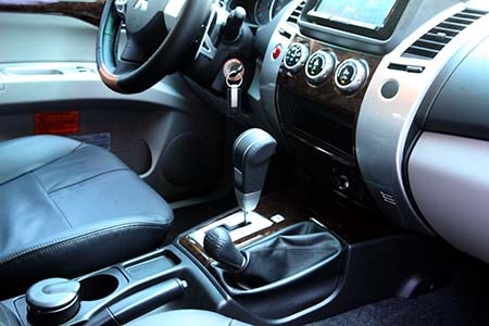 Mitsubishi Pajero Sport động cơ xăng 4x4 có đáng quan tâm? - 4 Mitsubishi Pajero Sport động cơ xăng 4x4 có đáng quan tâm?