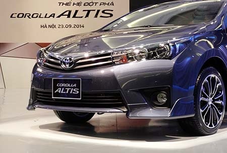 Toyota Altis 2014 khởi điểm từ 757 triệu đồng - 5 Toyota Altis 2014 khởi điểm từ 757 triệu đồng