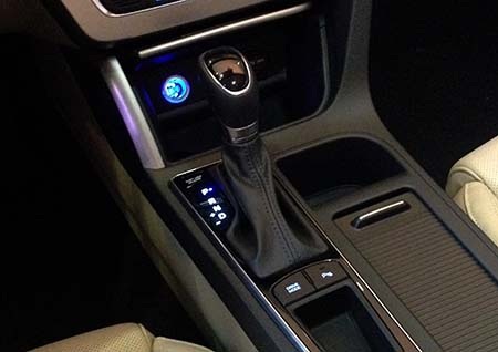 Hyundai Sonata 2015 có giá 1,06 tỷ đồng - 9 Thiết kế đèn chiếu sáng ban ngày của Hyundai Sonata 2015