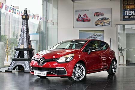 Renault Clio RS âm thầm có mặt tại Việt Nam - 1 Renault Clio RS âm thầm có mặt tại Việt Nam
