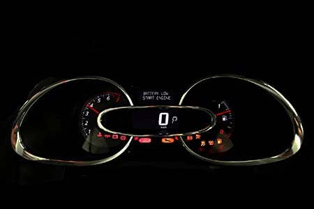 Renault Clio RS âm thầm có mặt tại Việt Nam - 24 Renault Clio RS âm thầm có mặt tại Việt Nam