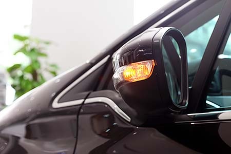 Peugeot 208 - Sự “khác biệt” tại Việt Nam - 13 Việt Hưng - Minh Thanh