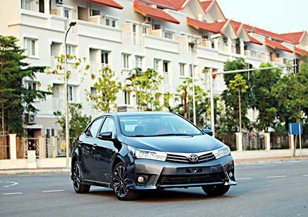 Hiện tại, Toyota Altis mới có 4 màu (