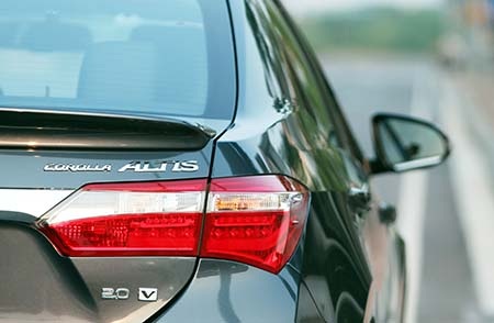 Hiện tại, Toyota Altis mới có 4 màu (