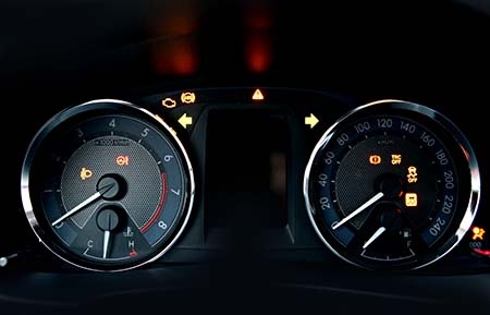 Hiện tại, Toyota Altis mới có 4 màu (