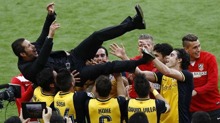 10 cú sốc trong làng bóng đá thế giới năm 2014