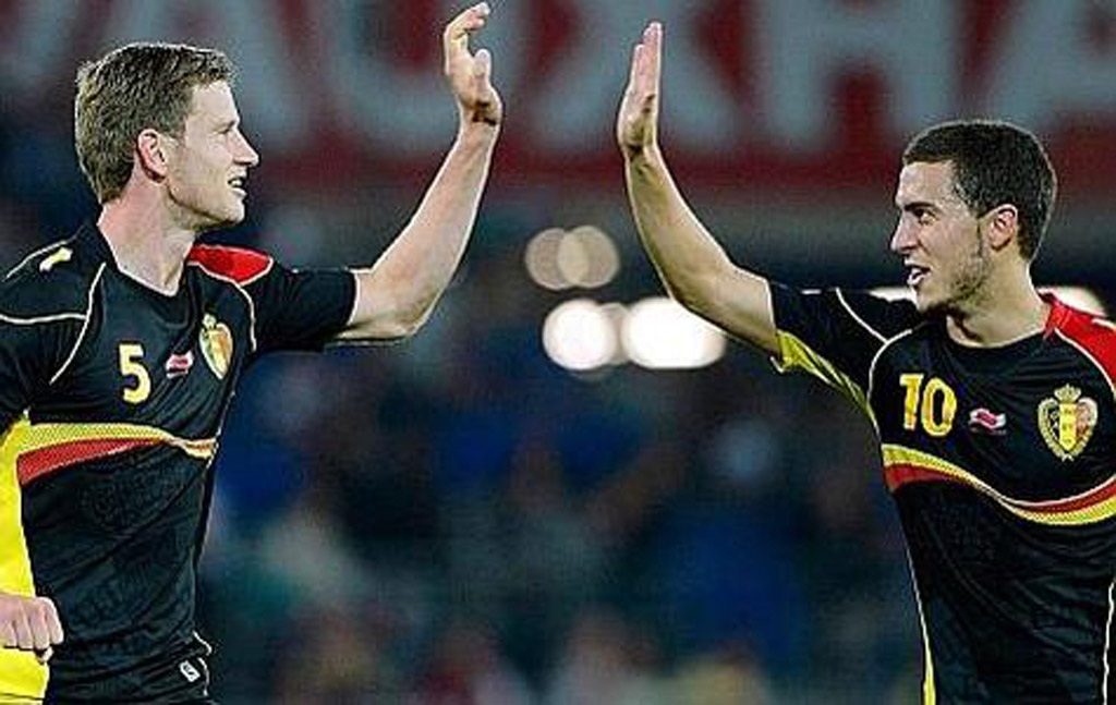 Cuộc đối đầu tay đôi giữa hai cầu thủ Bỉ Hazard và Vertonghen
sẽ hấp dẫn