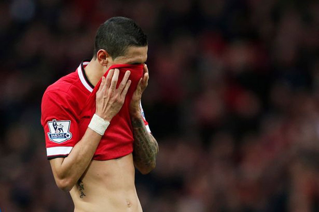 Di Maria sẽ là “món hàng” hớ của MU? - 1 Hình ảnh cho thấy sự thất vọng cùng cực của Di Maria
