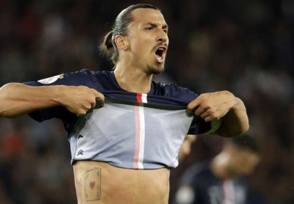 Lăng mạ cả nước Pháp, Ibrahimovic lĩnh hậu quả nặng nề - 1 Ibrahimovic lĩnh án treo giò 4 trận