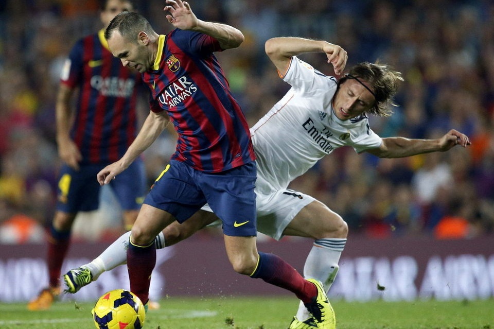 Chelsea dưới tay Mourinho: Vẻ đẹp của sự... xấu xí - 2 Ngay cả Barcelona từng chấp nhận “xấu xí” để đổi lấy sự hiệu quả