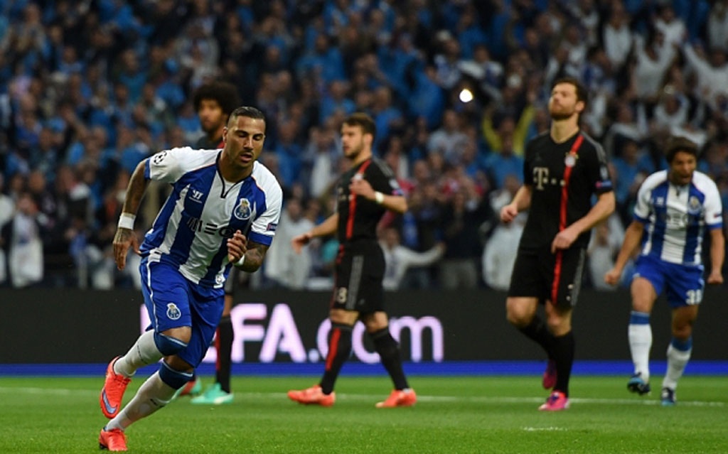 Lượt về tứ kết Champions League: Sức ép ngàn cân của Real Madrid - 2 Bayern Munich có lội ngược dòng trước Porto?