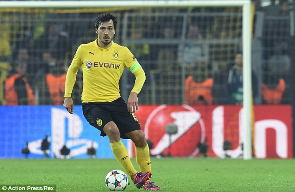 Matt Hummels sẽ tới MU?