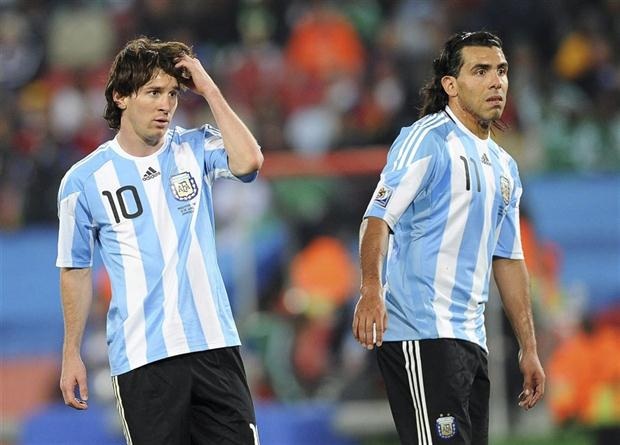 Messi - Tevez: Những điệu Tango trái ngược - 1 Tevez và
Messi, đại diện cho những điều trái ngược