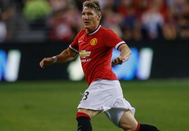 Van Gaal chỉ trích Schweinsteiger - 1 HLV Van
Gaal không hài lòng với Schweinsteiger
